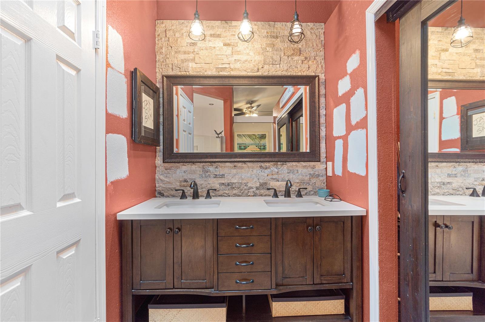 COUNTRY GROVE - Residential