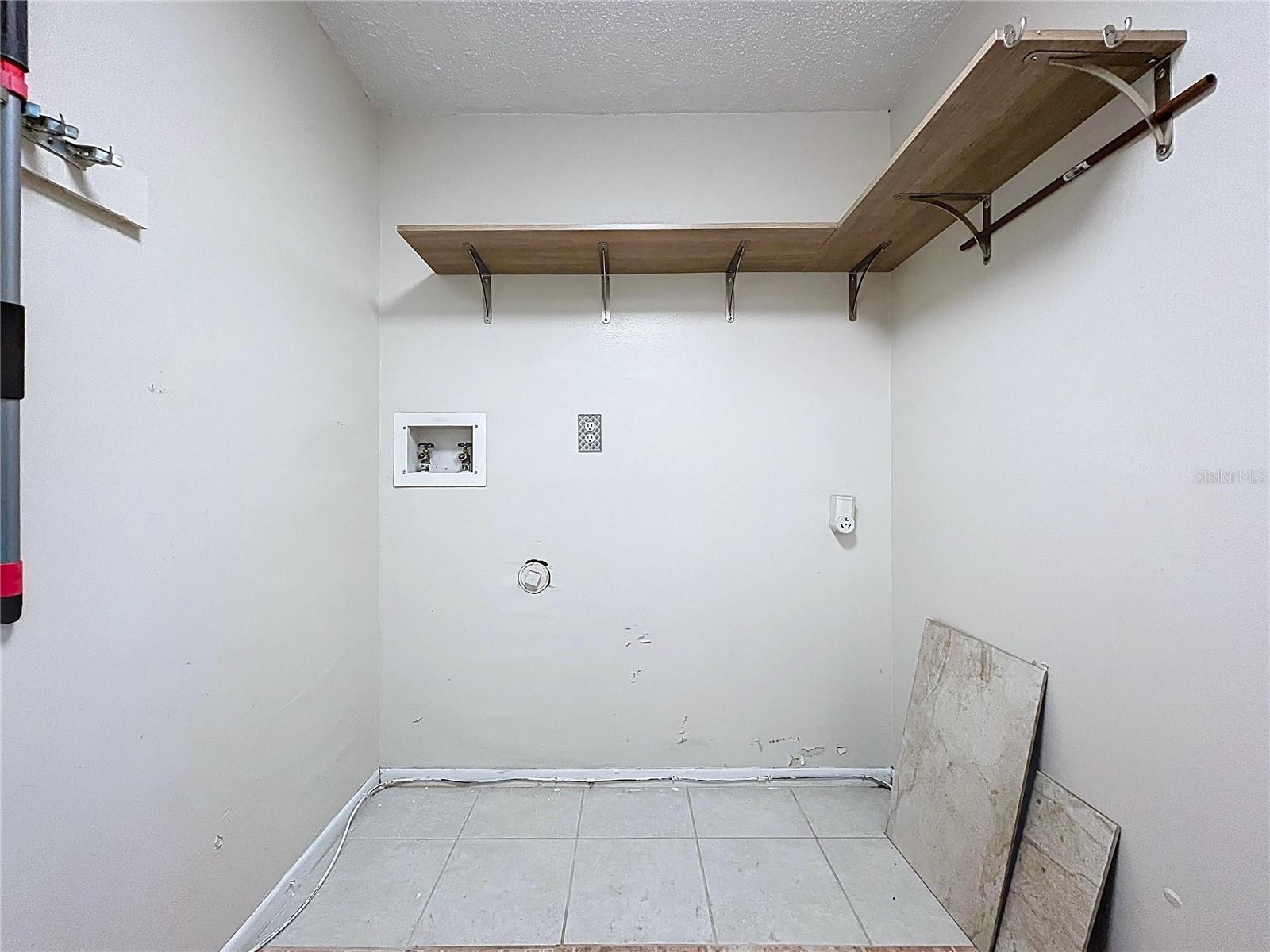 FOX CHASE WEST CONDO - Residential