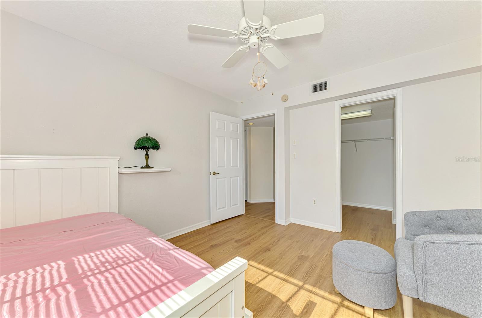 BREAKERS POINT PH 02 - Residential