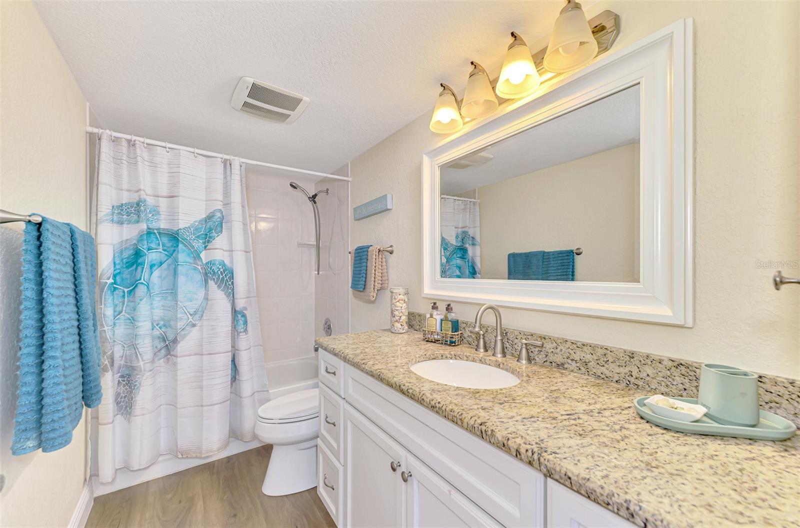 BREAKERS POINT PH 02 - Residential