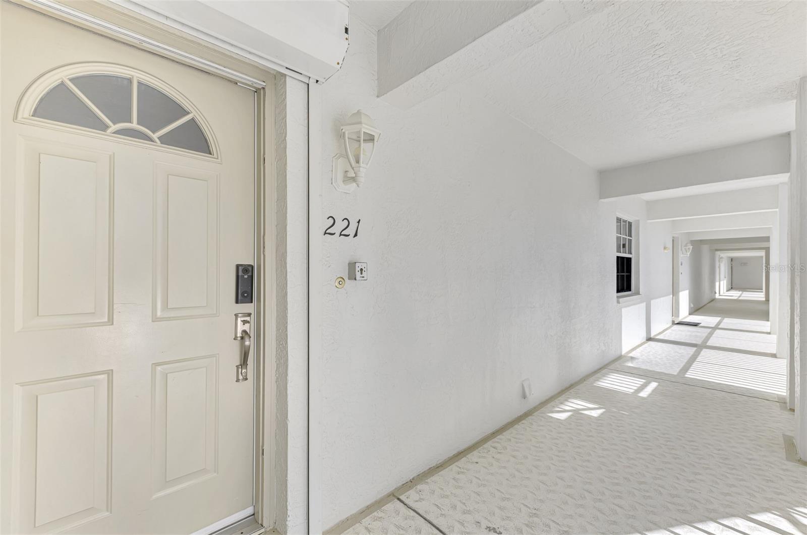 BREAKERS POINT PH 02 - Residential