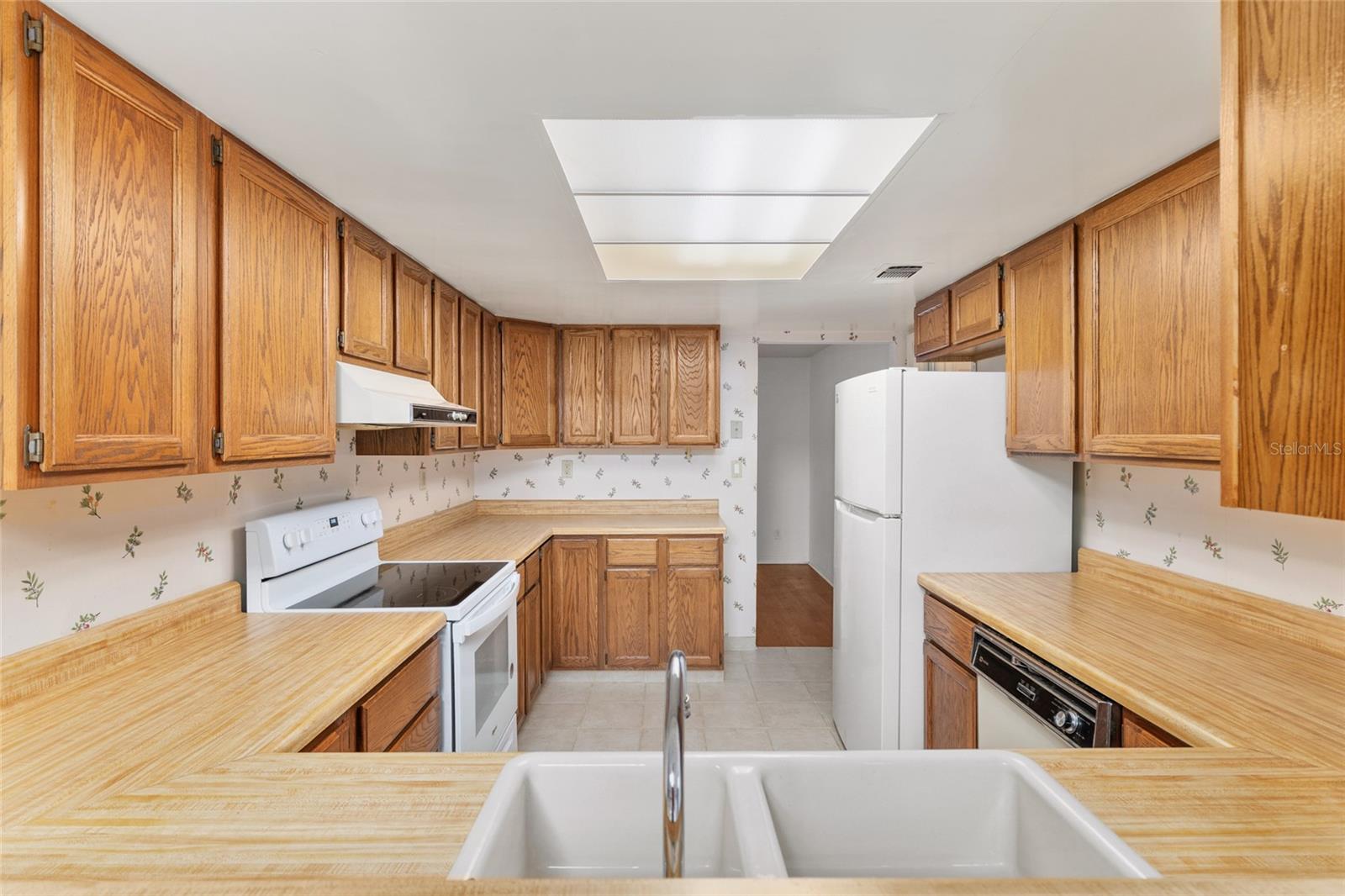 WILLISTON HIGHLANDS - Residential