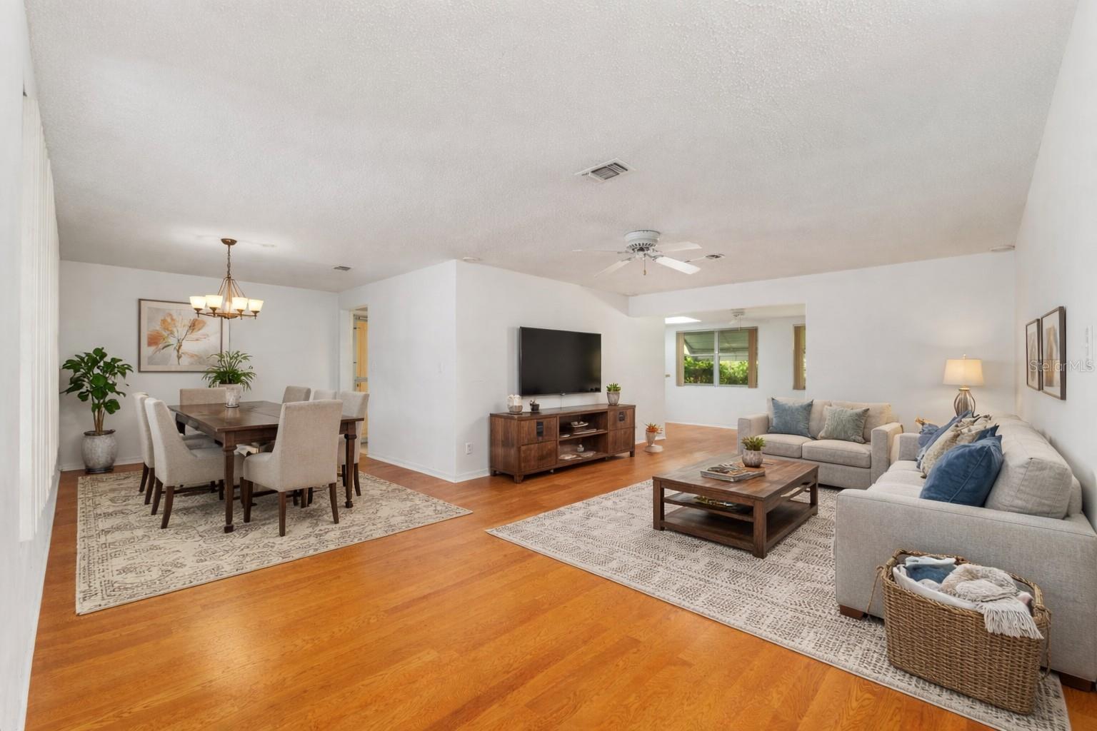 WILLISTON HIGHLANDS - Residential