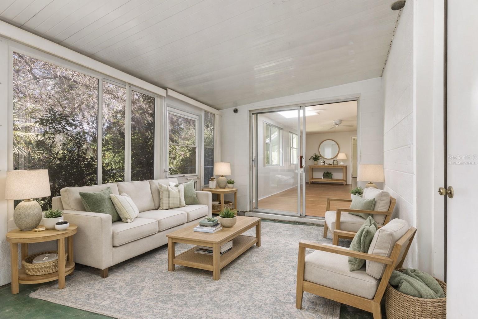 WILLISTON HIGHLANDS - Residential