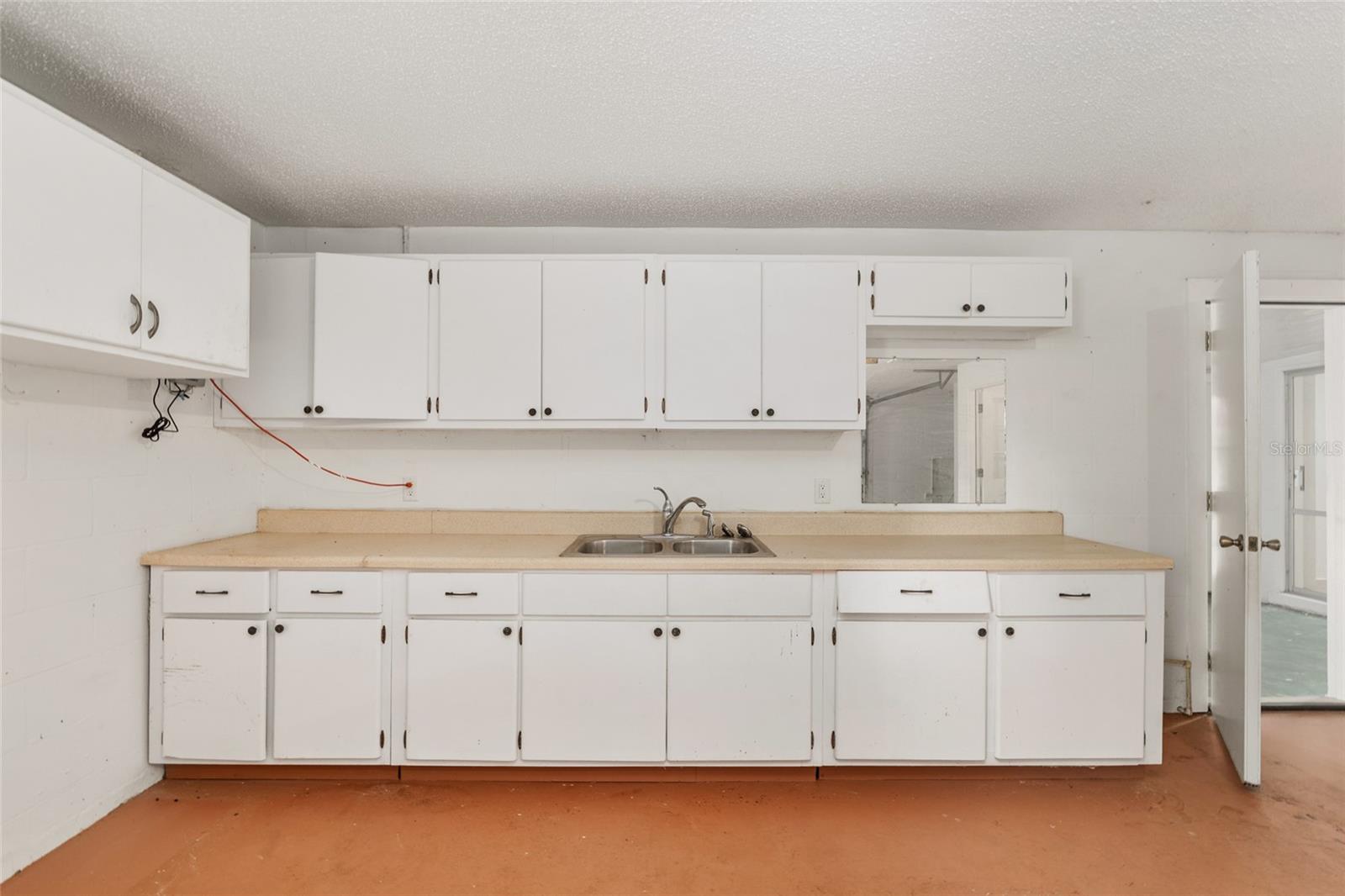 WILLISTON HIGHLANDS - Residential