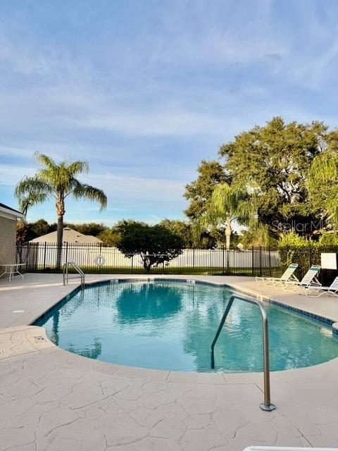 LAKEWOOD RIDGE TWNHMS - Residential Lease