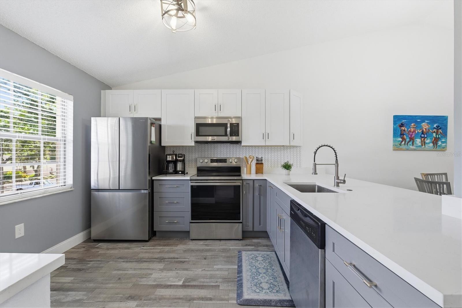 FOREST PARK CONDO - Residential