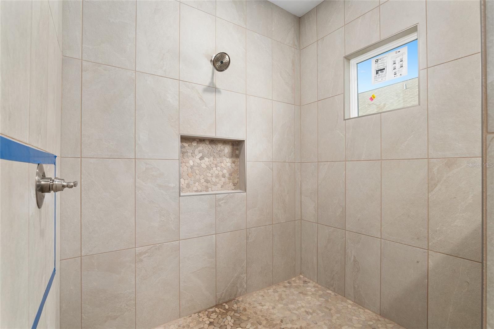 GRAND OAKS - Residential