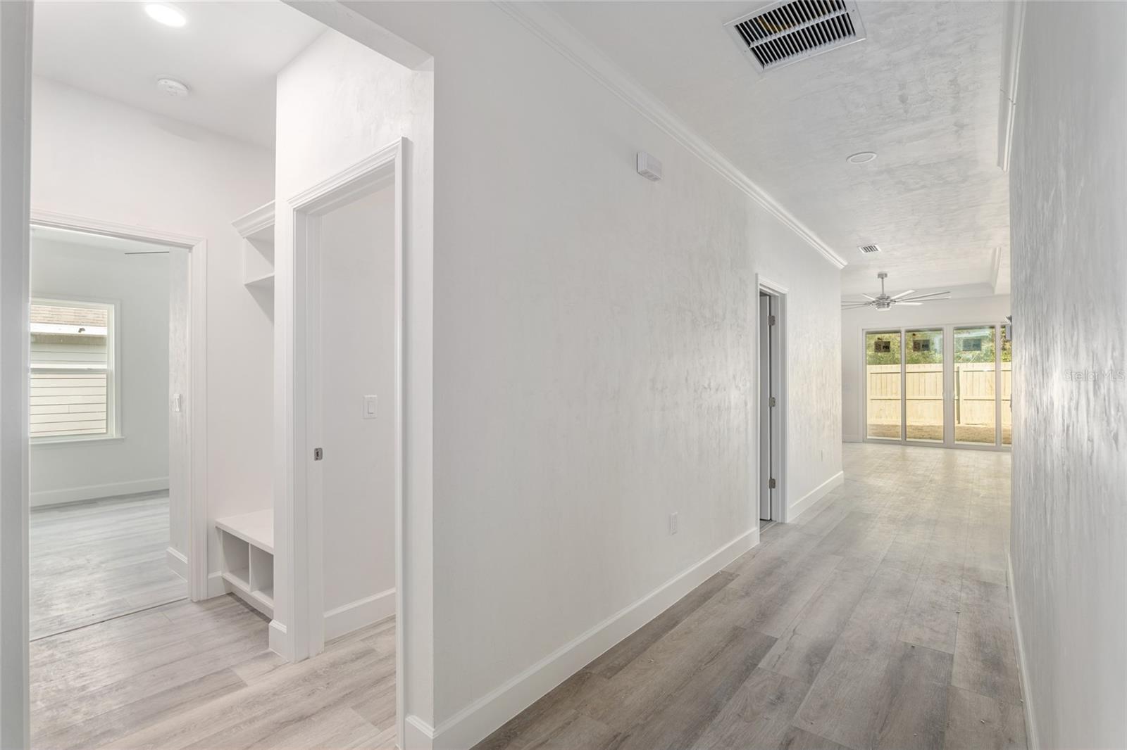 GRAND OAKS - Residential