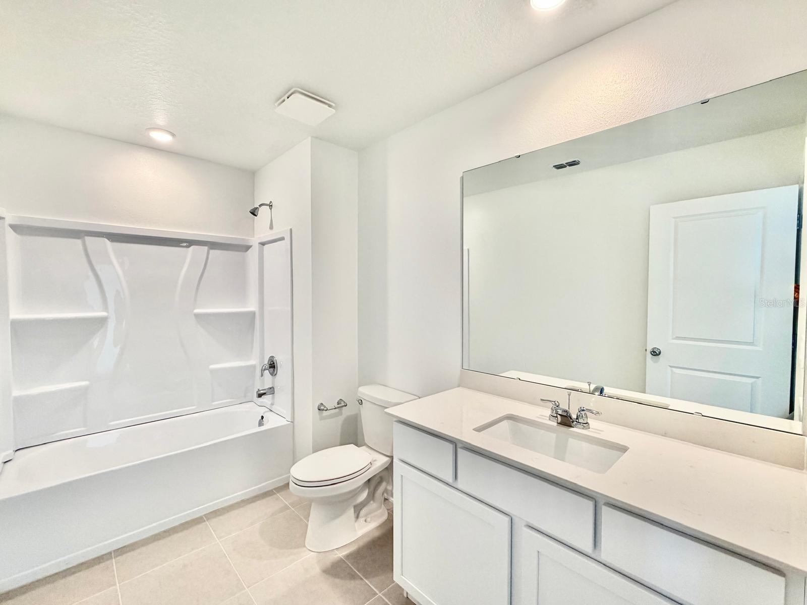 HUNT CLUB/LK WALES PH 1 - Residential Lease