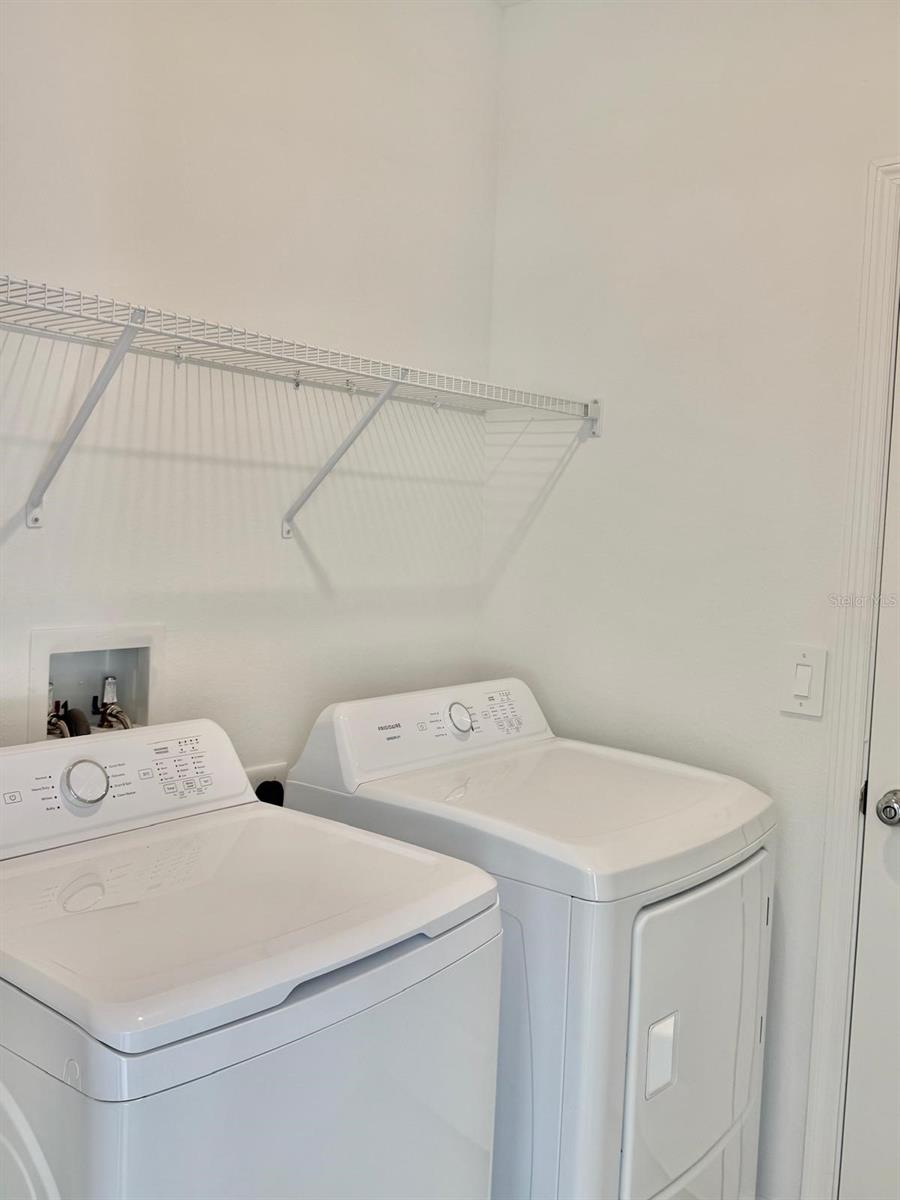 HUNT CLUB/LK WALES PH 1 - Residential Lease