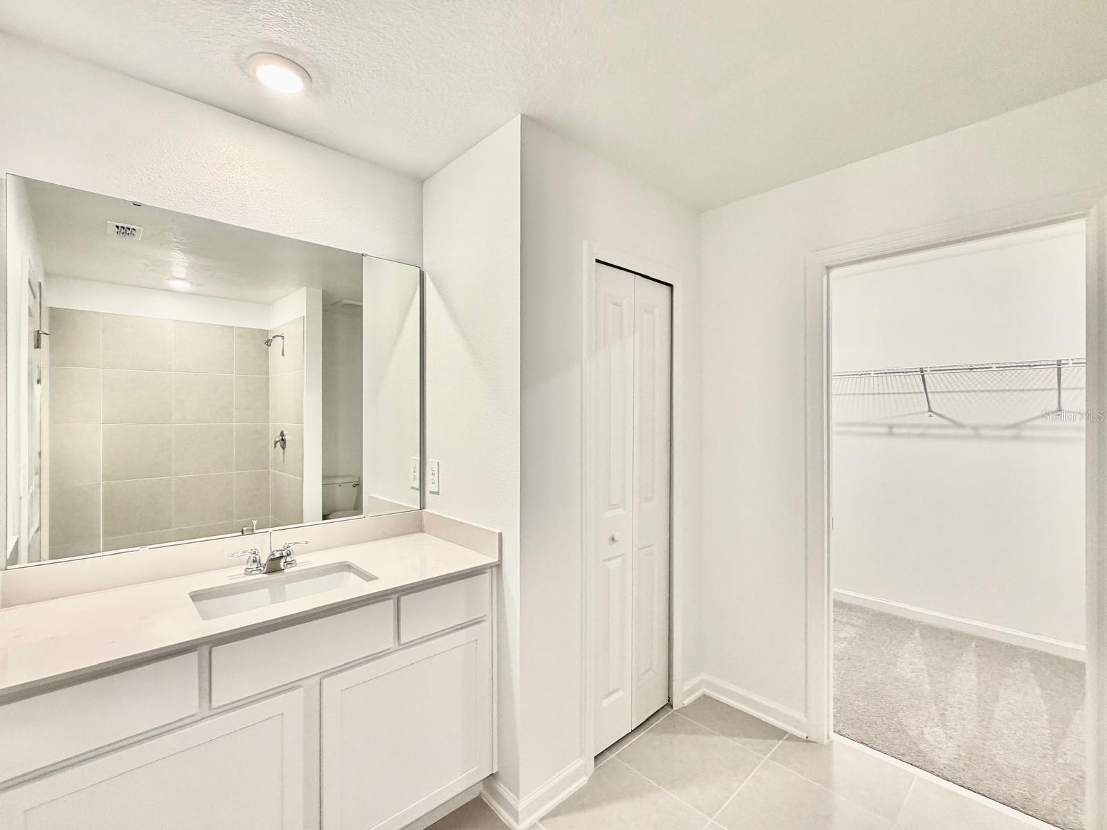 HUNT CLUB/LK WALES PH 1 - Residential Lease