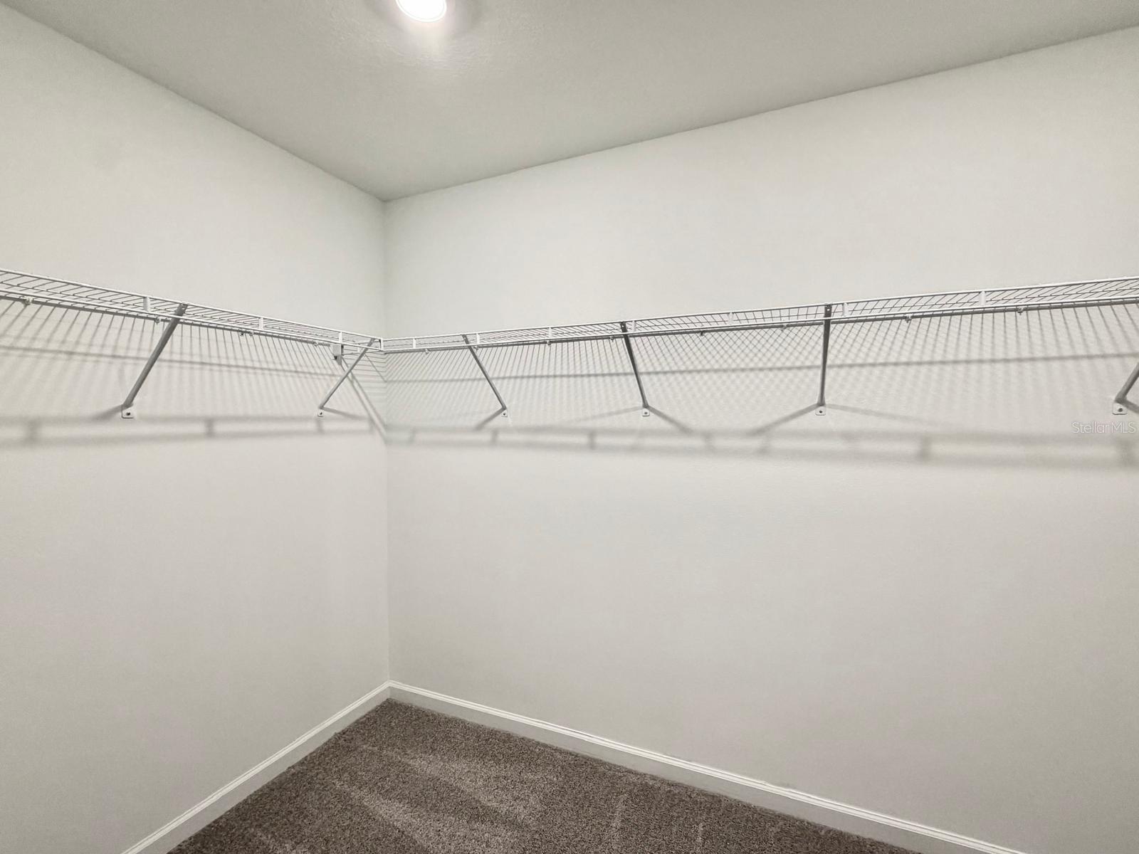 HUNT CLUB/LK WALES PH 1 - Residential Lease