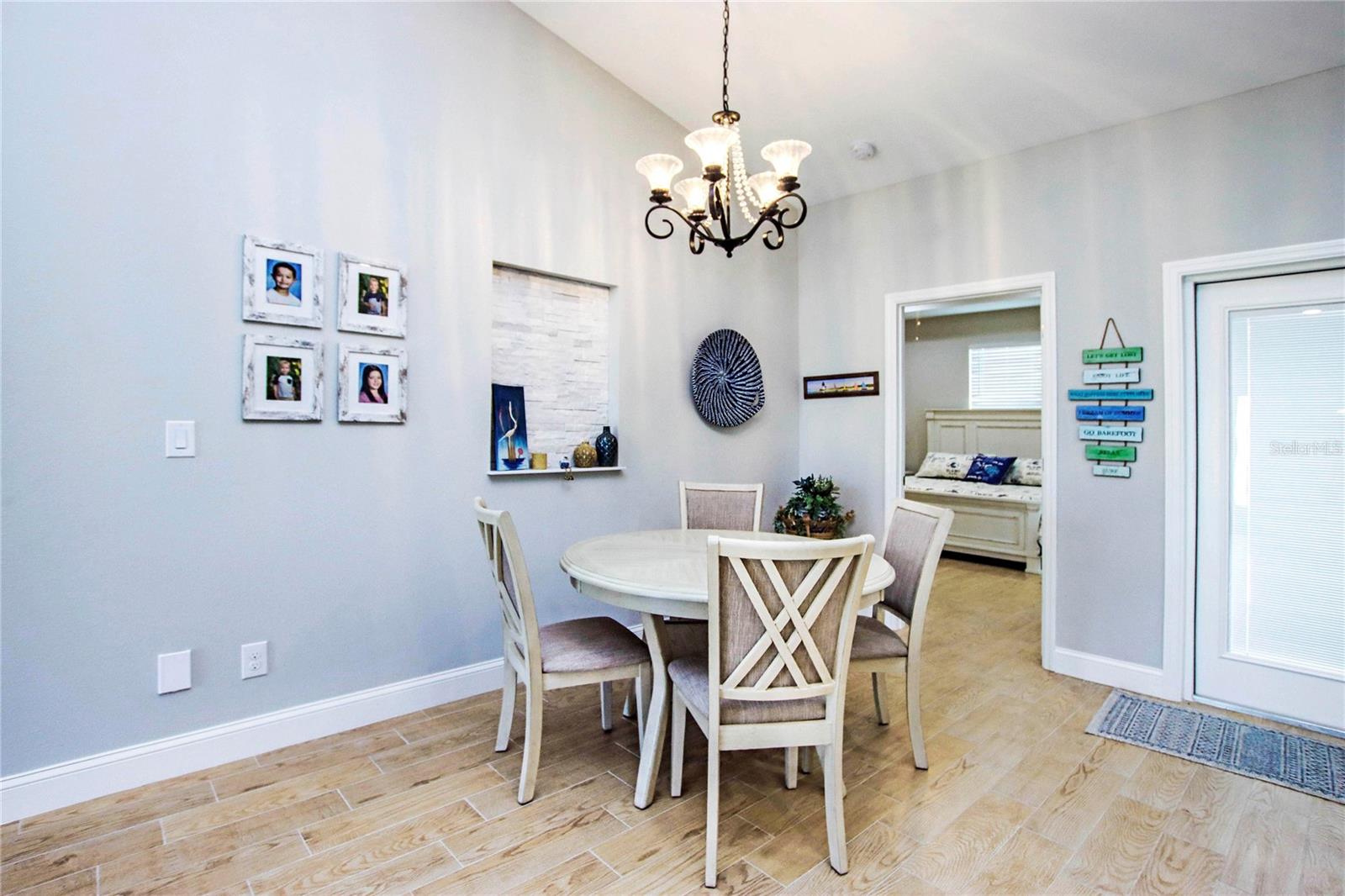PORT CHARLOTTE SUB 41 - Residential Lease
