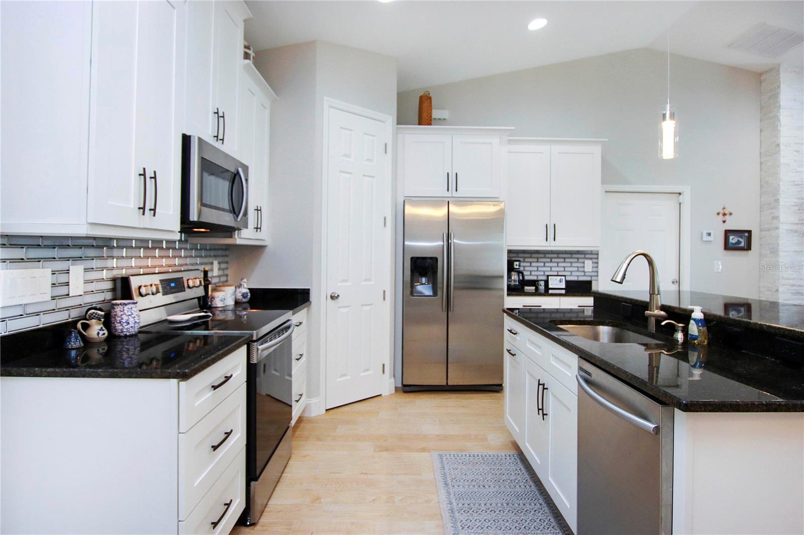 PORT CHARLOTTE SUB 41 - Residential Lease