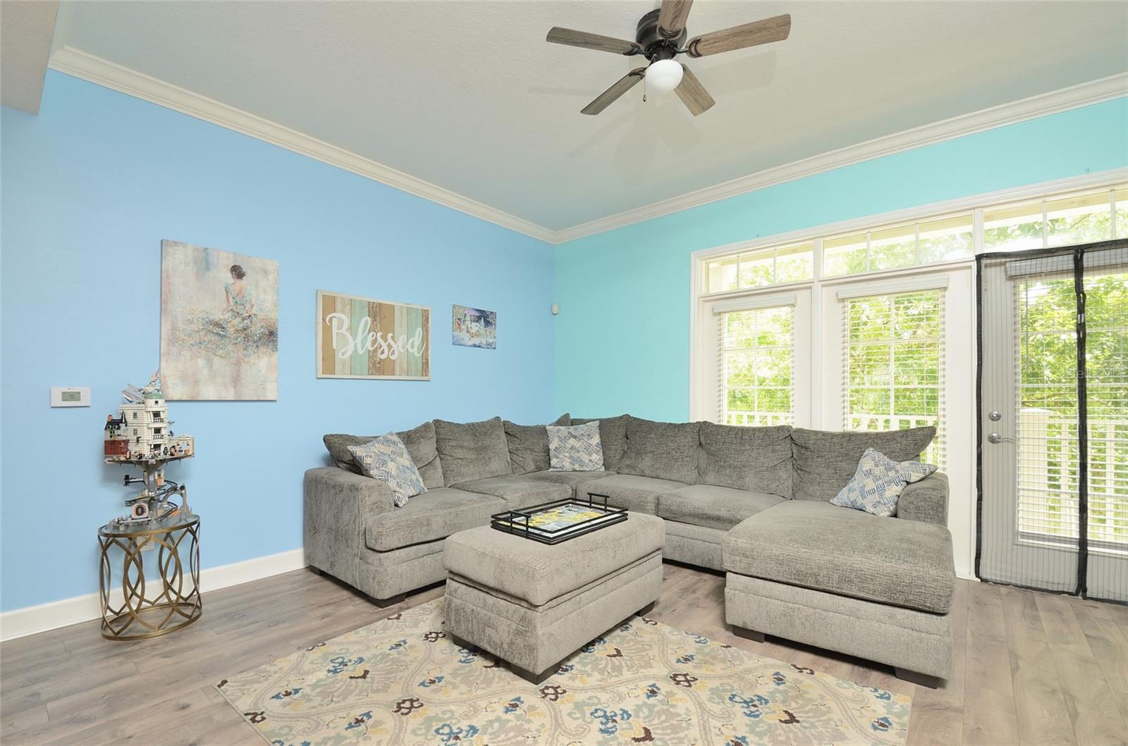 ARTISAN CLUB CONDO PH 6 - Residential