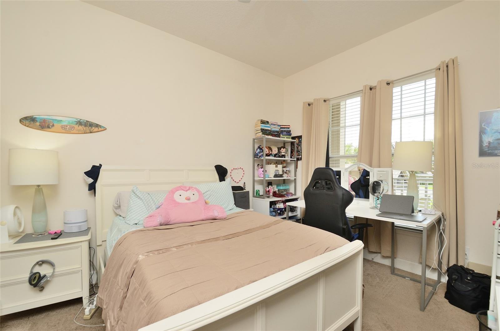 ARTISAN CLUB CONDO PH 6 - Residential