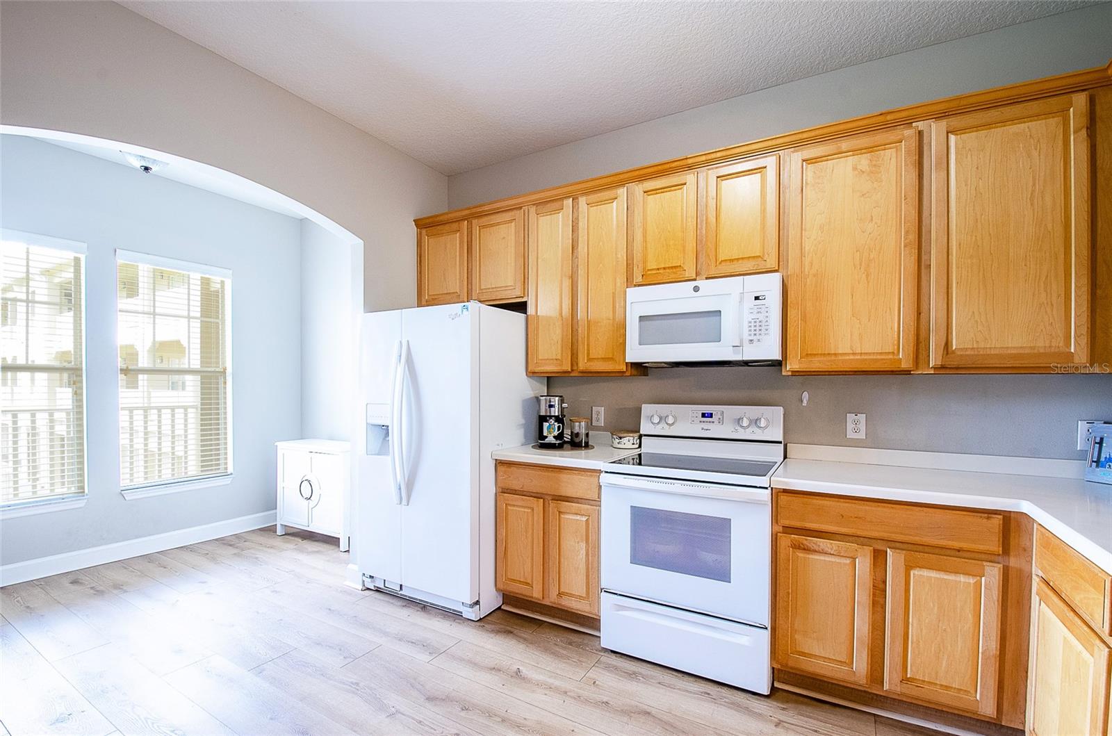 ARTISAN CLUB CONDO PH 6 - Residential
