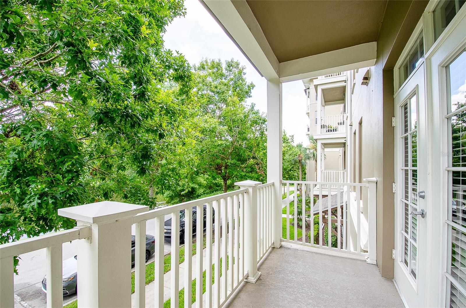 ARTISAN CLUB CONDO PH 6 - Residential