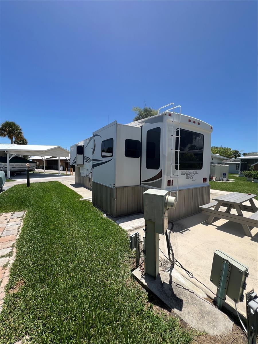 ANCIENT OAKS RV REST 02 - Residential