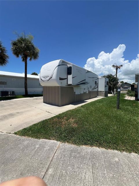 Photo of 6657 SE 56th Street, Okeechobee, FL 34974 (MLS # OK225376)