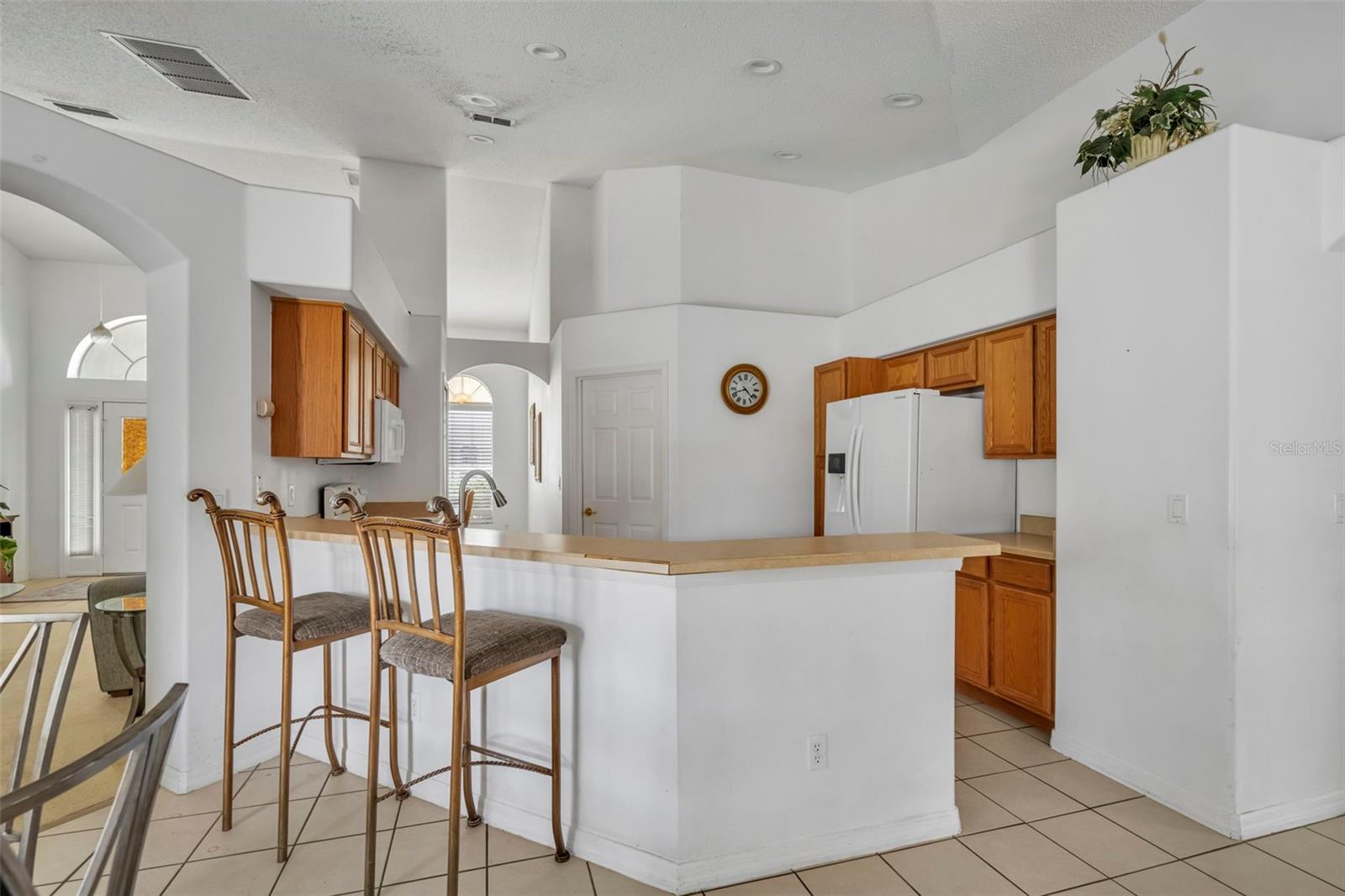 ORANGE TREE PH 04 LT 401 BEING IN 15-24-2 - Residential