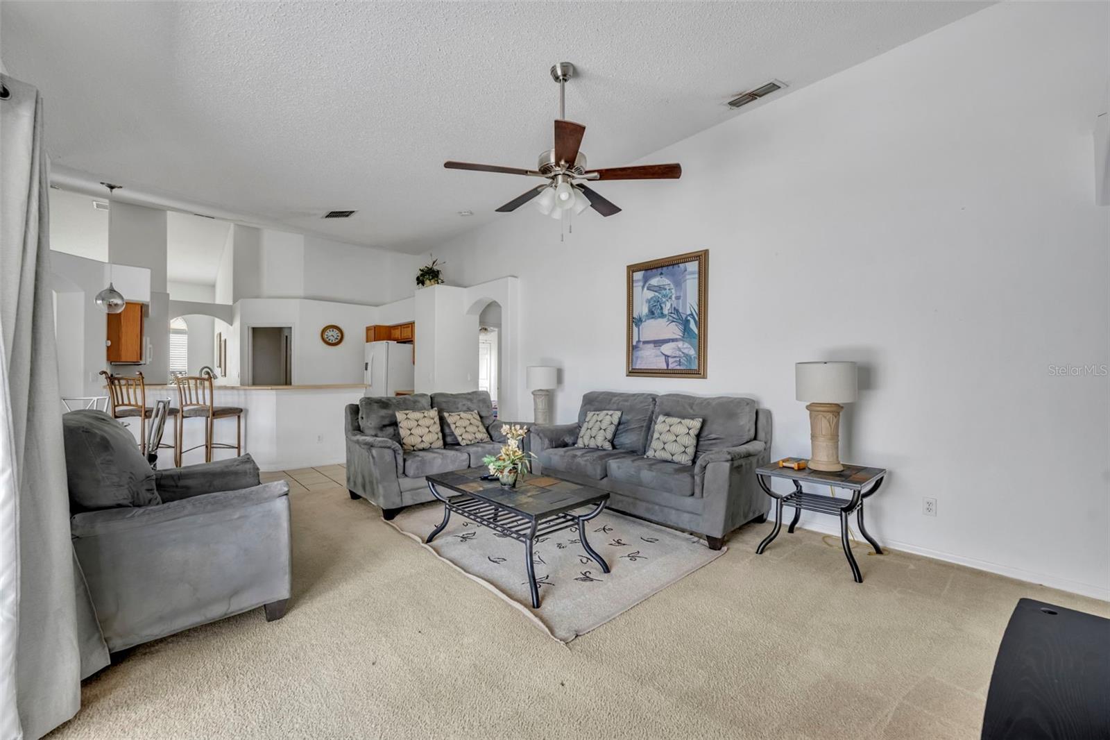ORANGE TREE PH 04 LT 401 BEING IN 15-24-2 - Residential