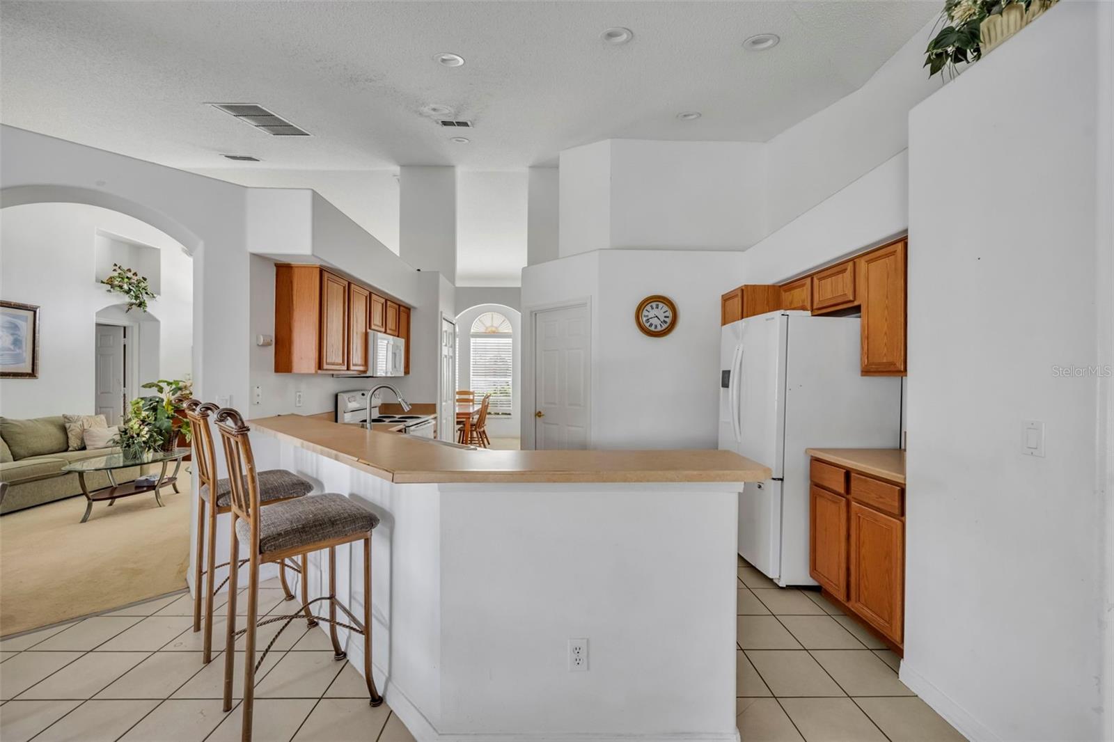 ORANGE TREE PH 04 LT 401 BEING IN 15-24-2 - Residential