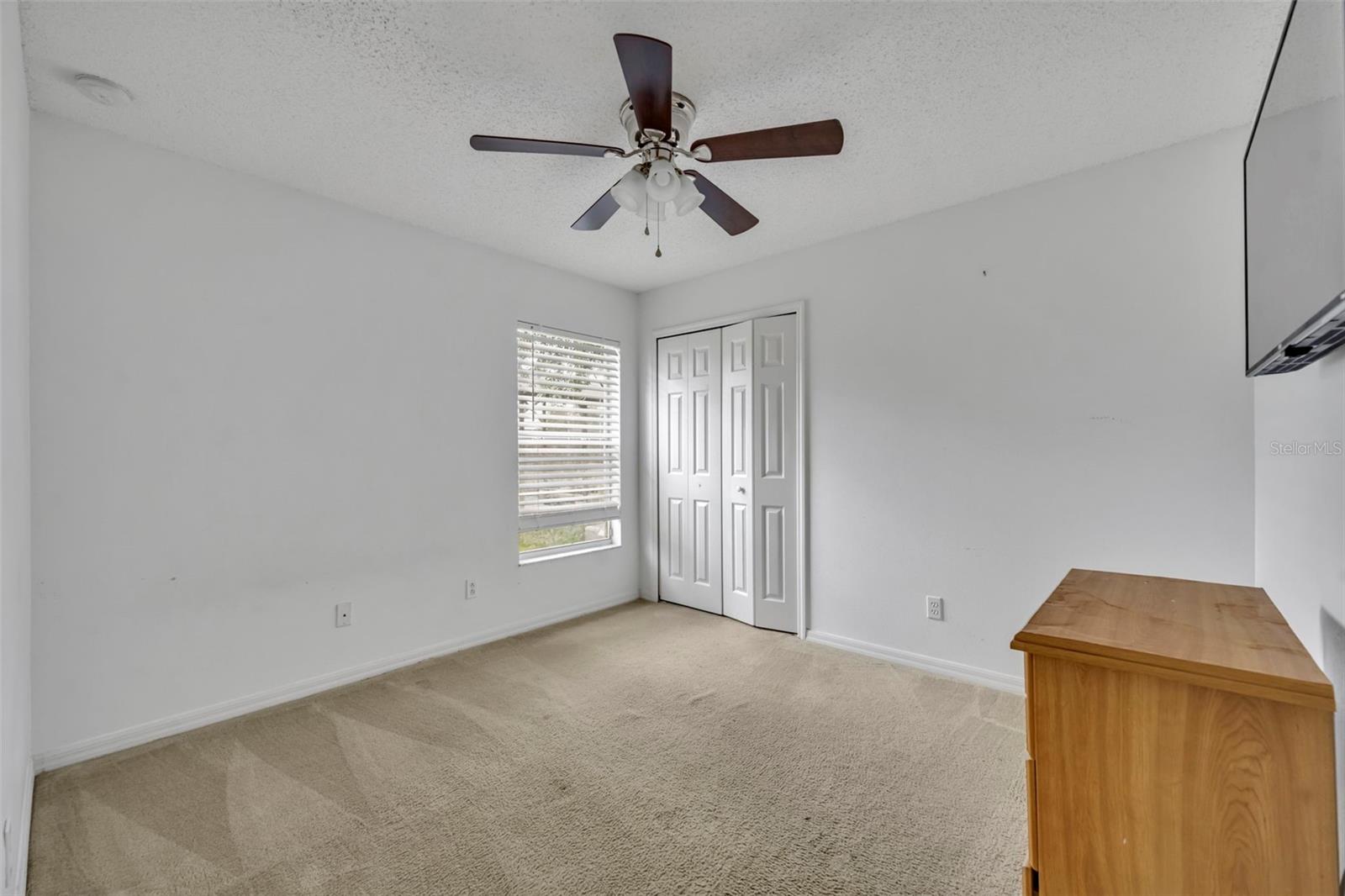 ORANGE TREE PH 04 LT 401 BEING IN 15-24-2 - Residential