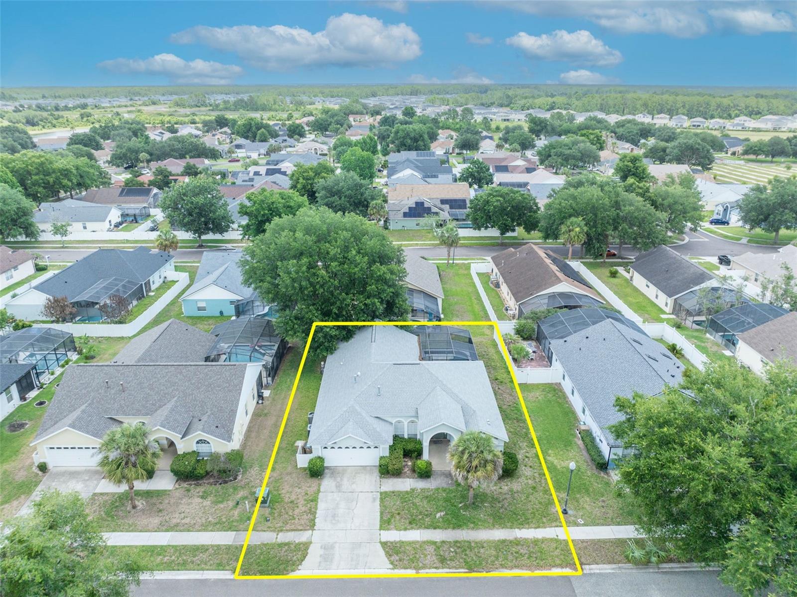 ORANGE TREE PH 04 LT 401 BEING IN 15-24-2 - Residential