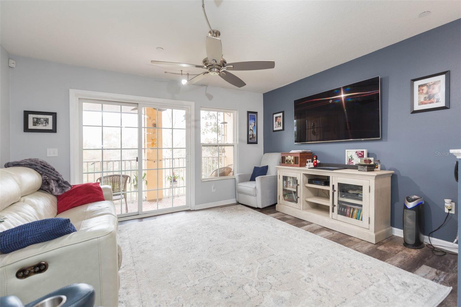 9024 WHITE SAGE LOOP 37