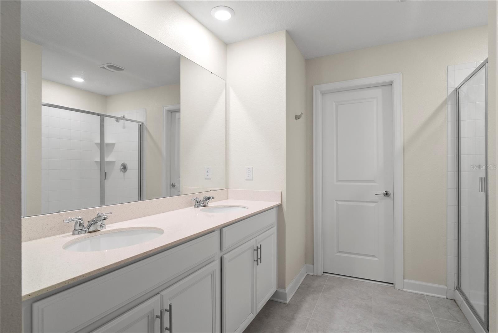 NORTHRIDGE ESTATES - Residential