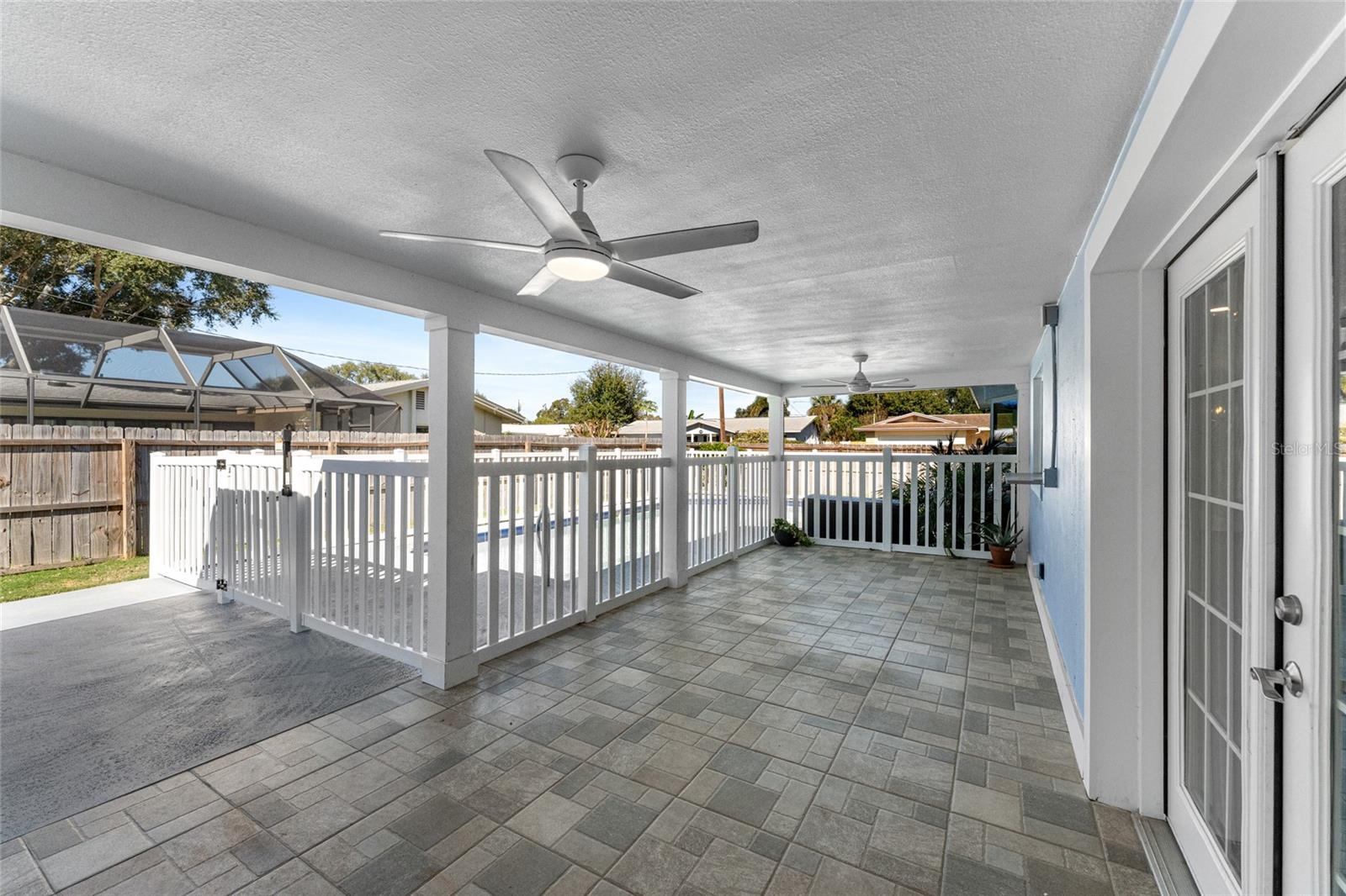 MIDWAY ACRES - Residential