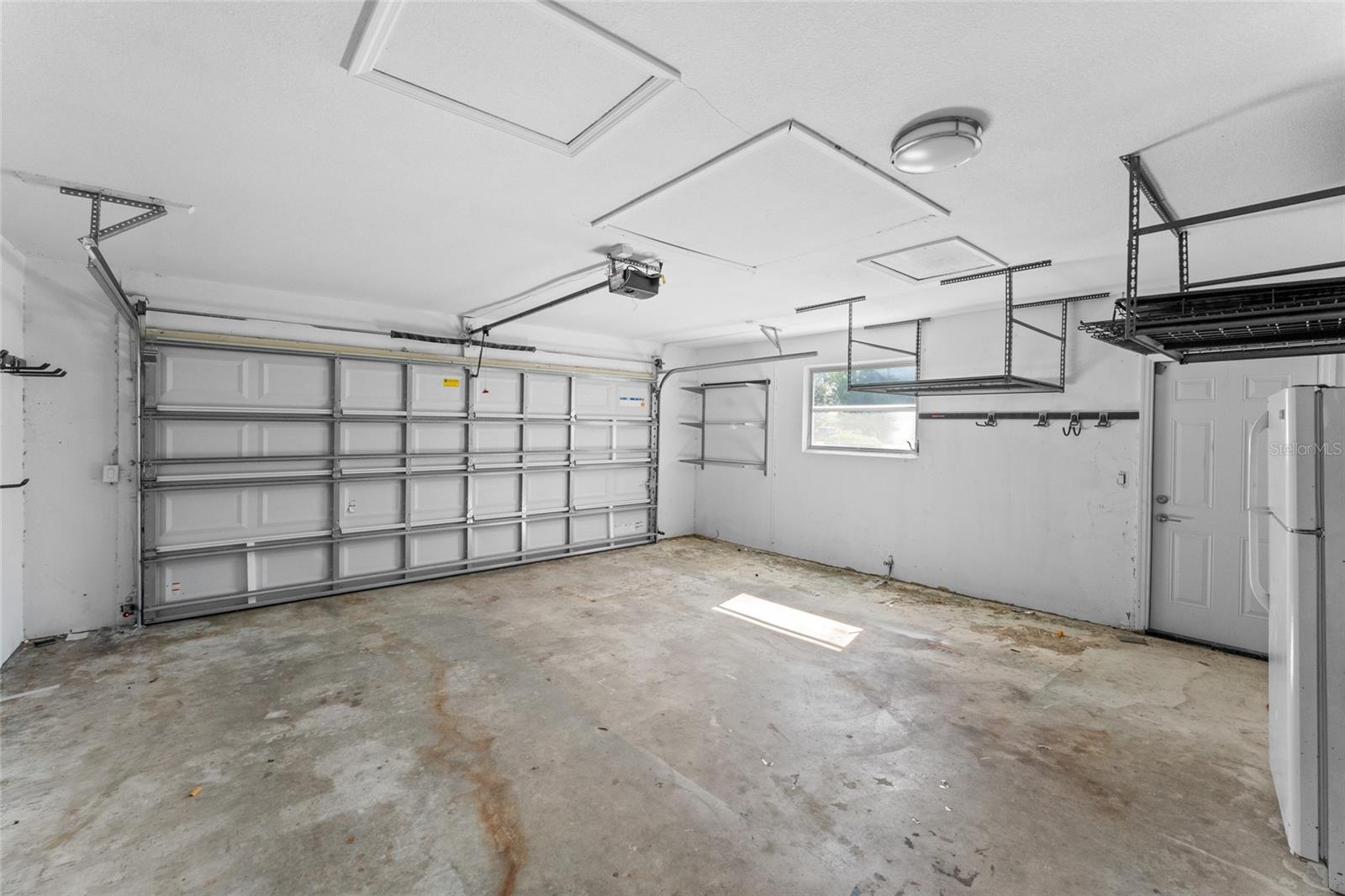 MIDWAY ACRES - Residential