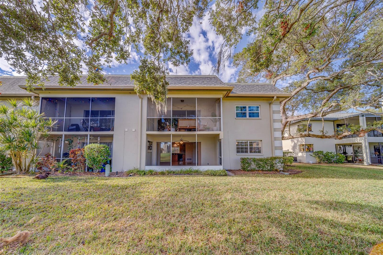 EAST BAY COUNTRY CLUB CONDO APTS - Residential Lease