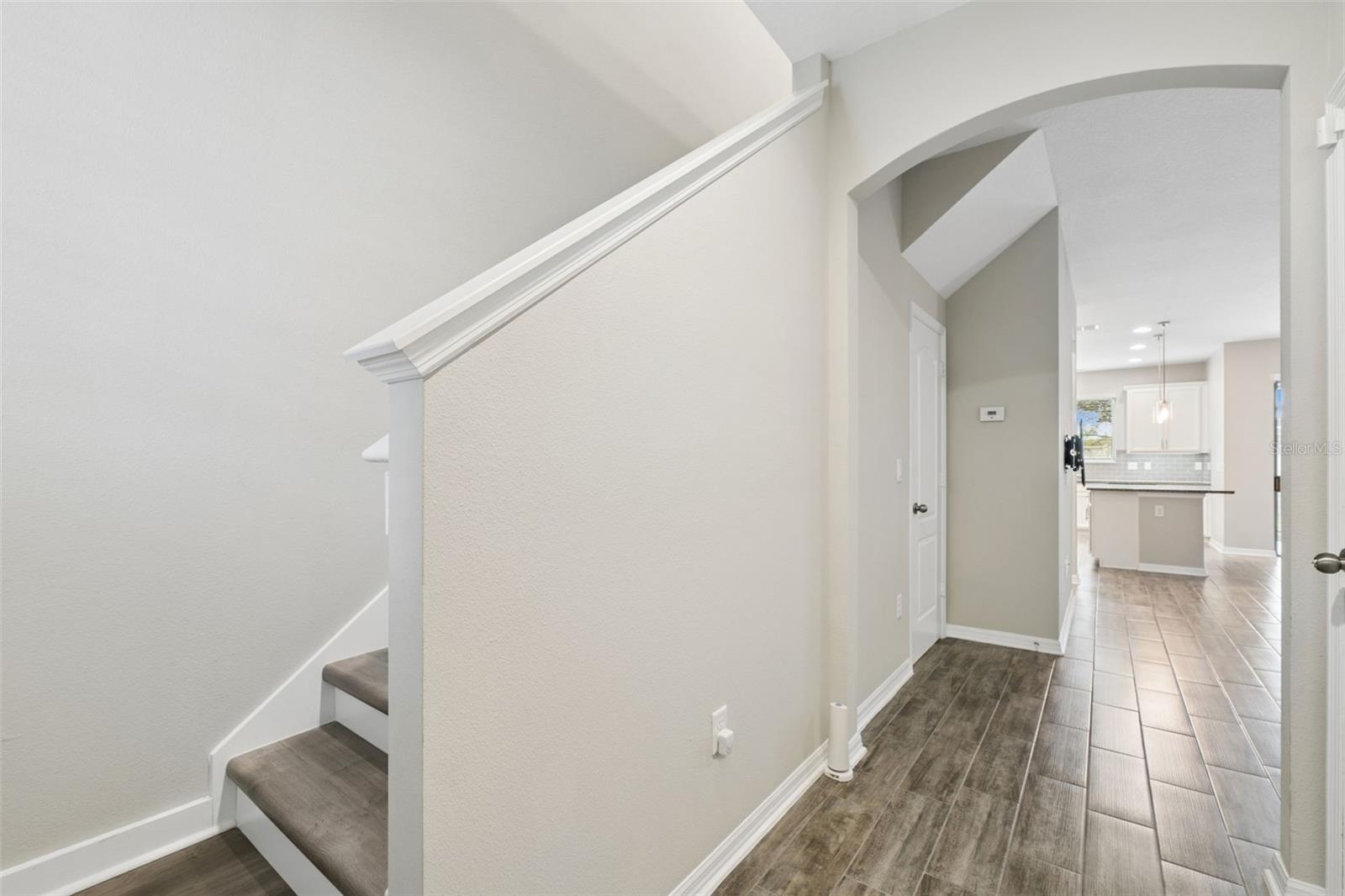 2658 WHITE ISLE LANE