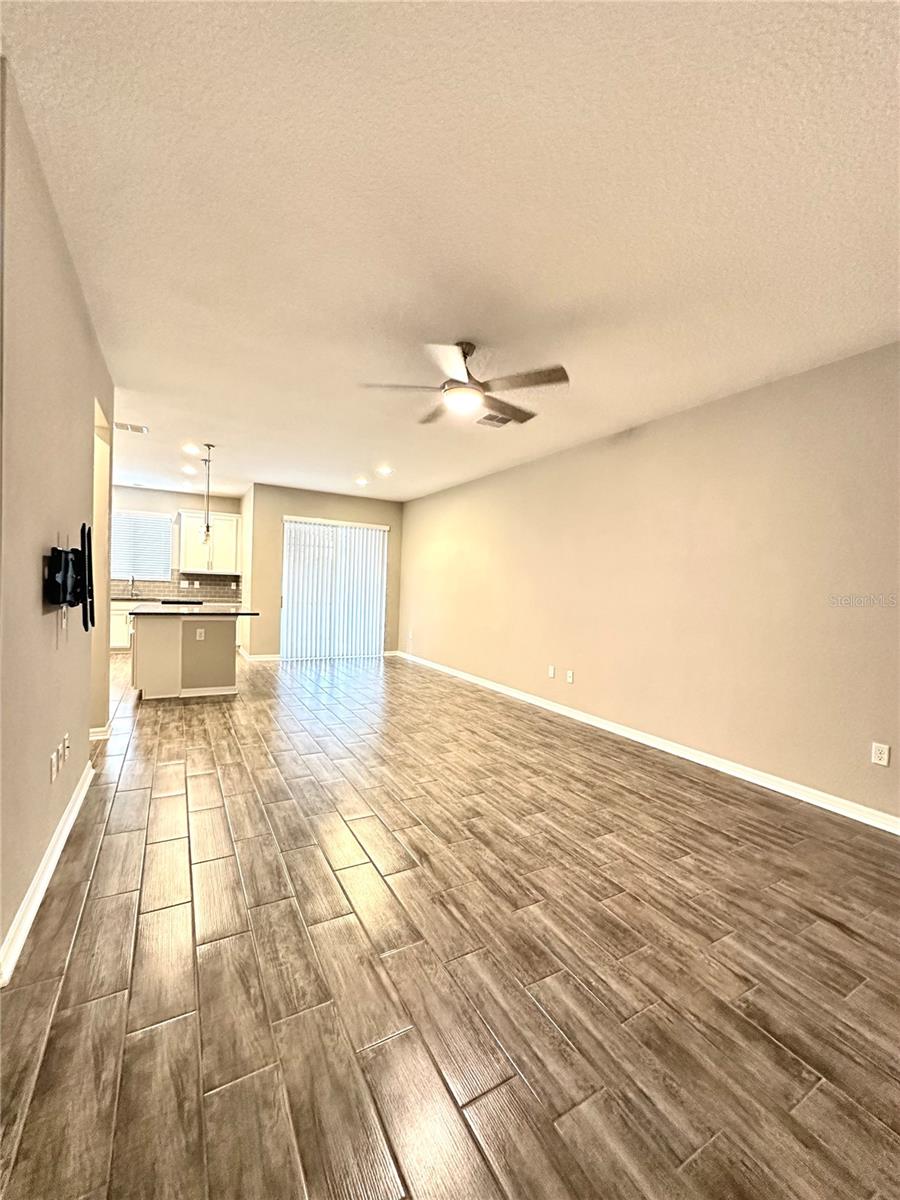 2658 WHITE ISLE LANE