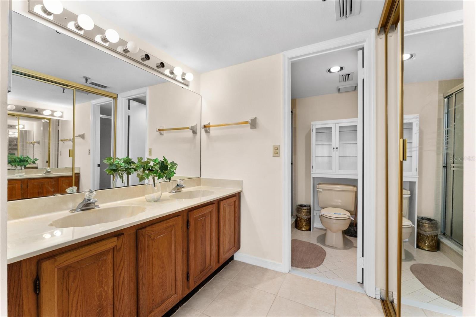 CARMEL BY THE LAKE UNIT 1 A CONDO - Residential