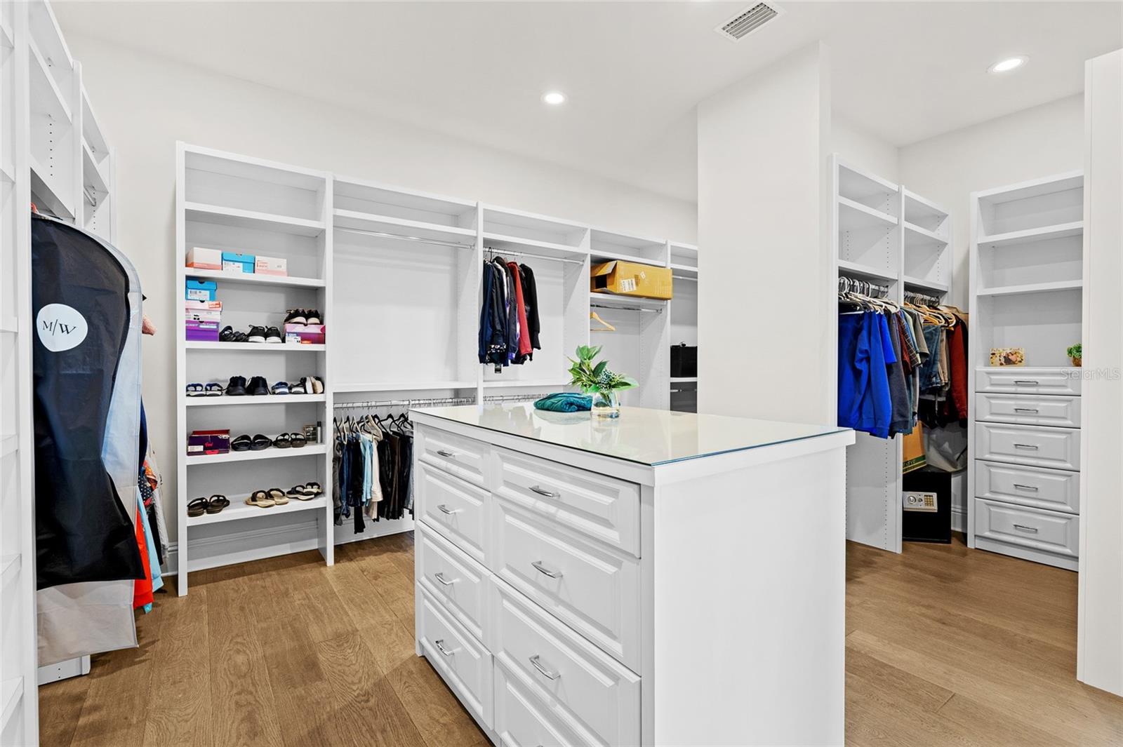 SUNSET PARK ISLES UNIT 02 - Residential