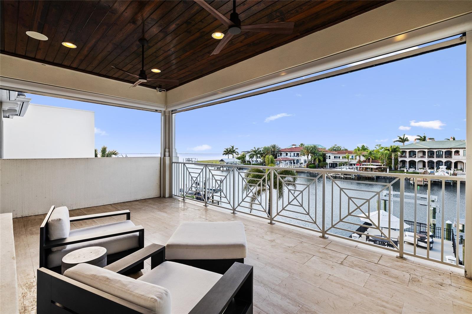 SUNSET PARK ISLES UNIT 02 - Residential