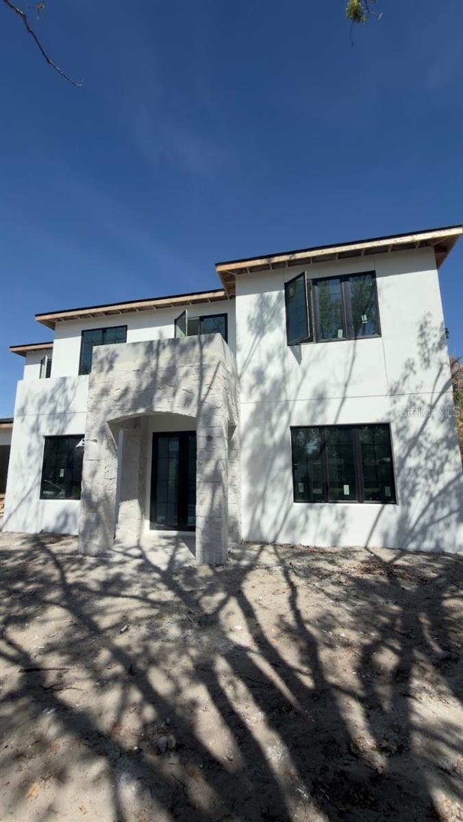 SILVER LAKE PARK - Residential