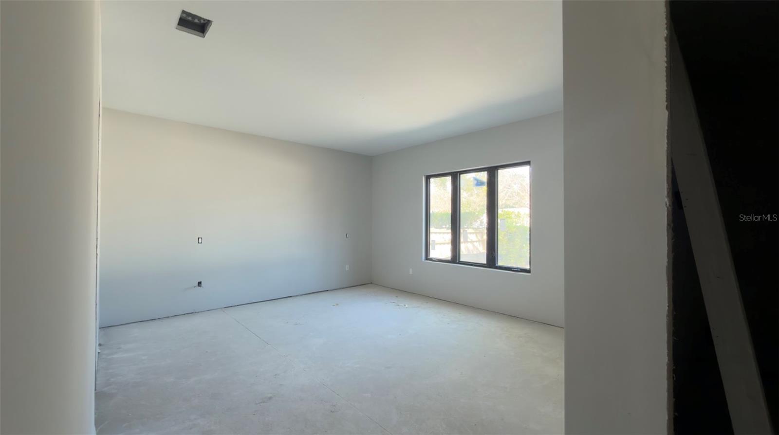 SILVER LAKE PARK - Residential