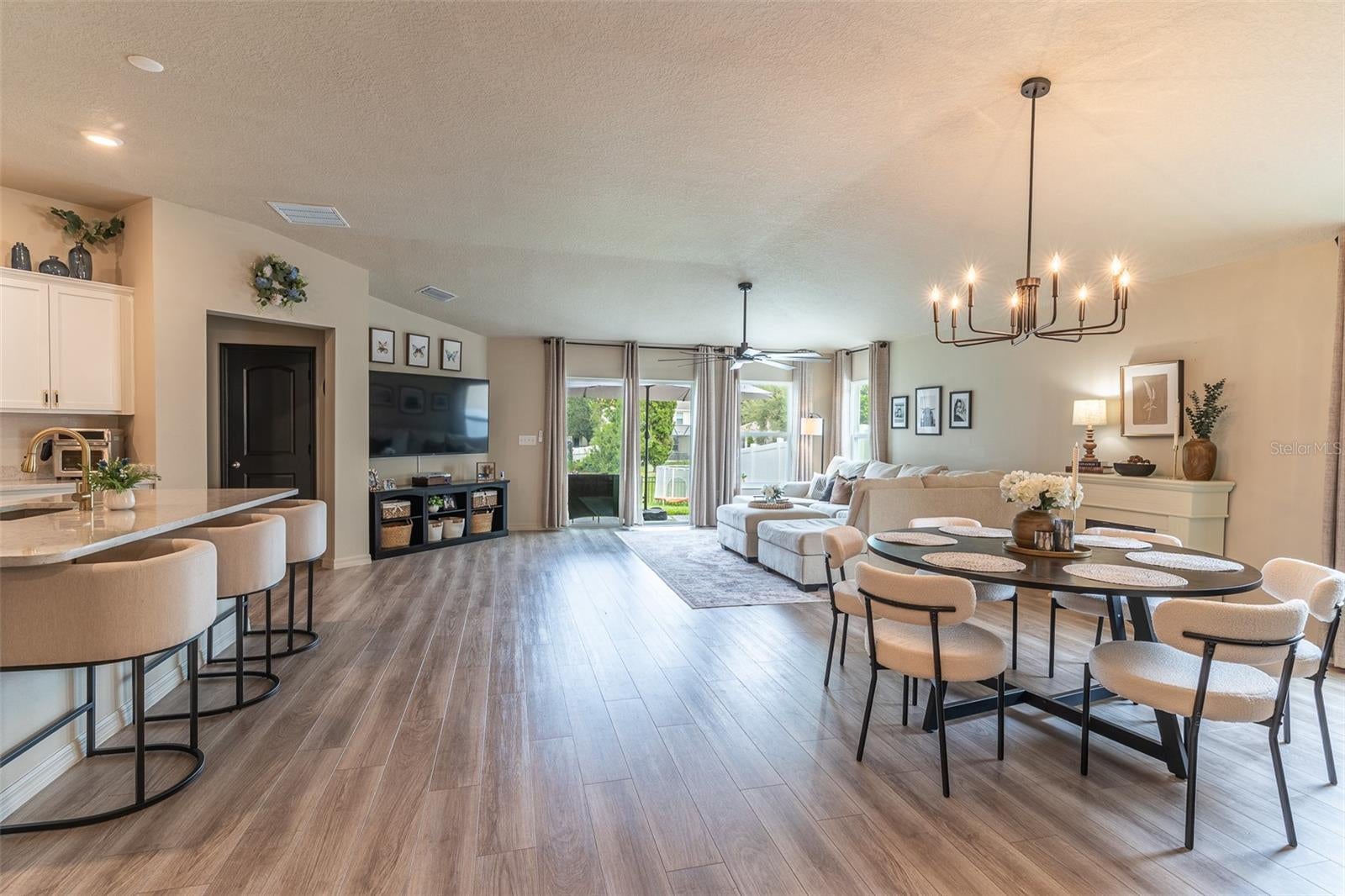615 VALRI PARK DRIVE