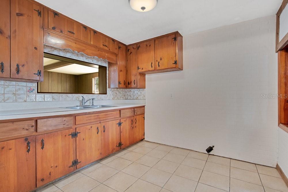 ORLANDO ACRES SECOND ADD - Residential