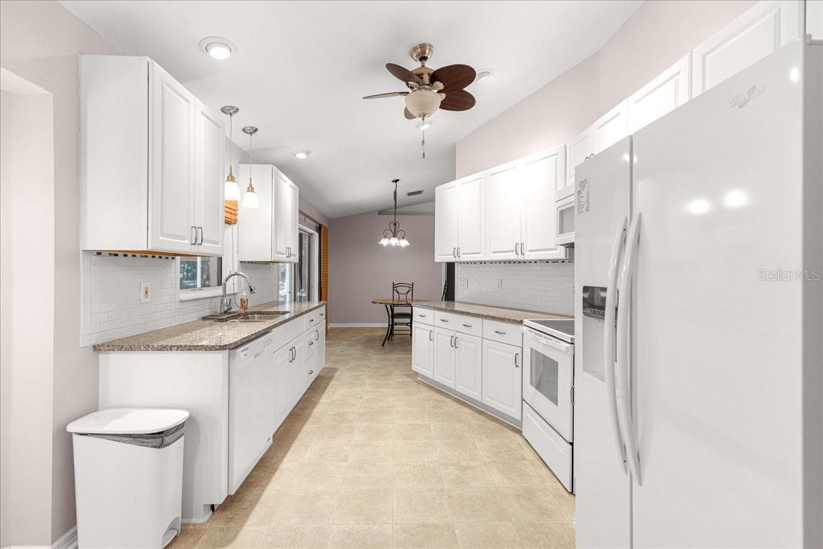 RAINBOW SPRINGS - THE FOREST - Residential