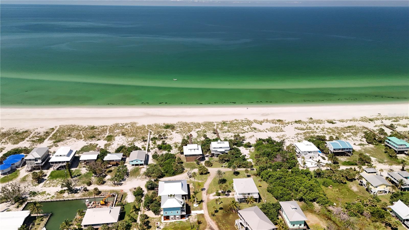 JOSES HIDEAWAY - Land