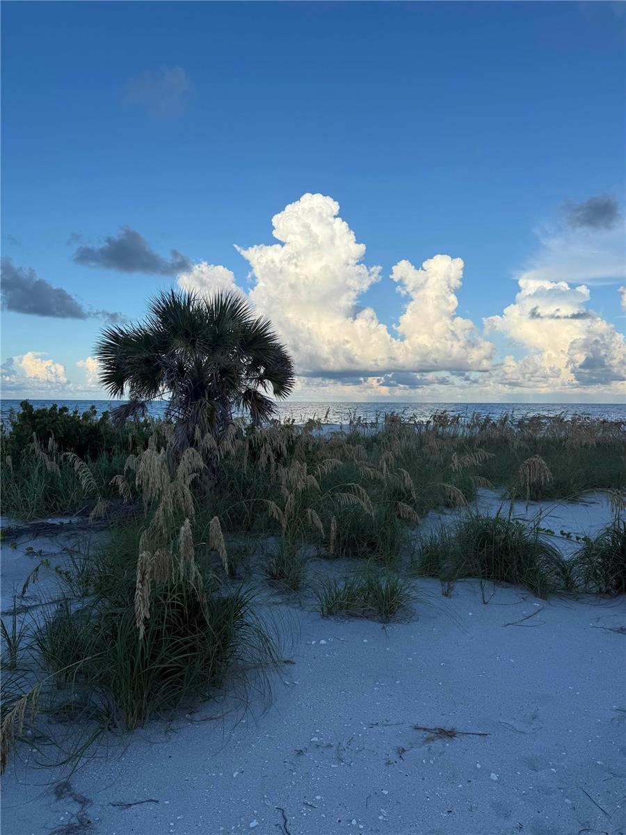 JOSES HIDEAWAY - Land