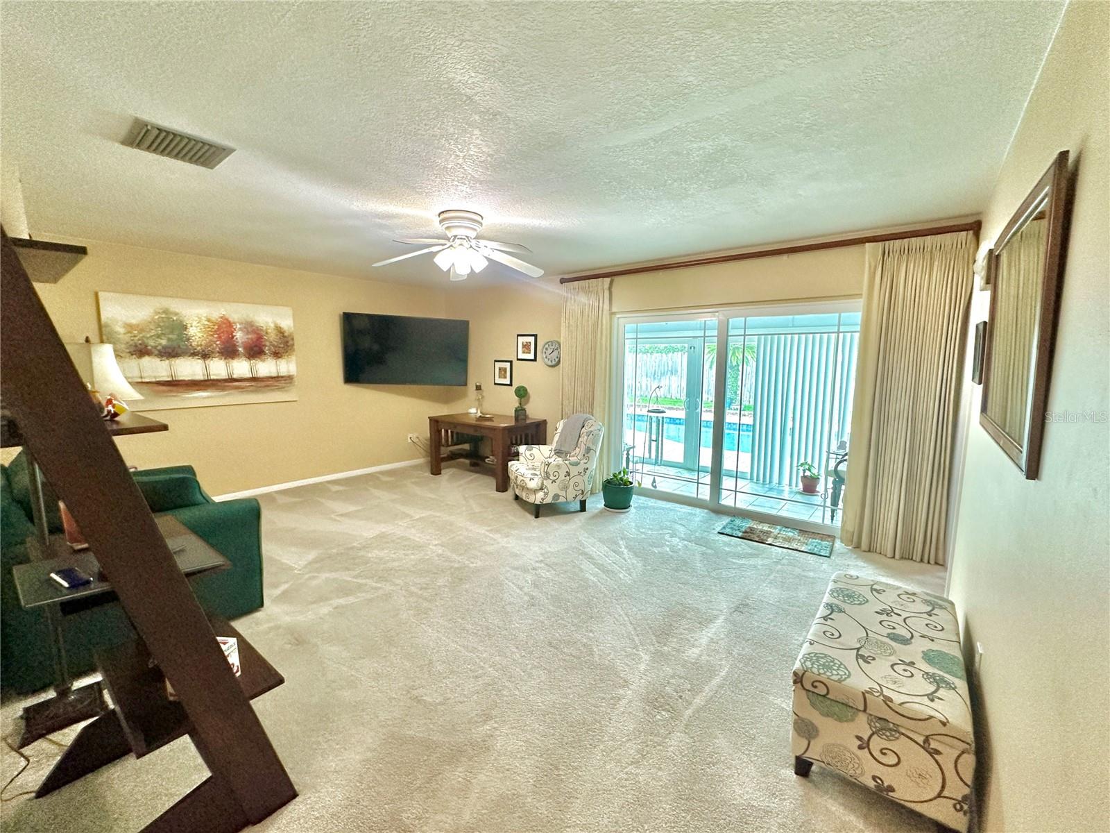 DEERWOOD - Residential