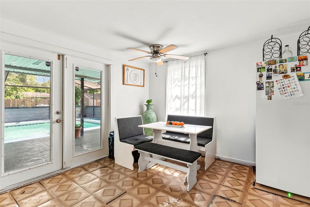 Photo of 3334 Avenue J NW, Winter Haven, FL 33881 (MLS # TB8531913)