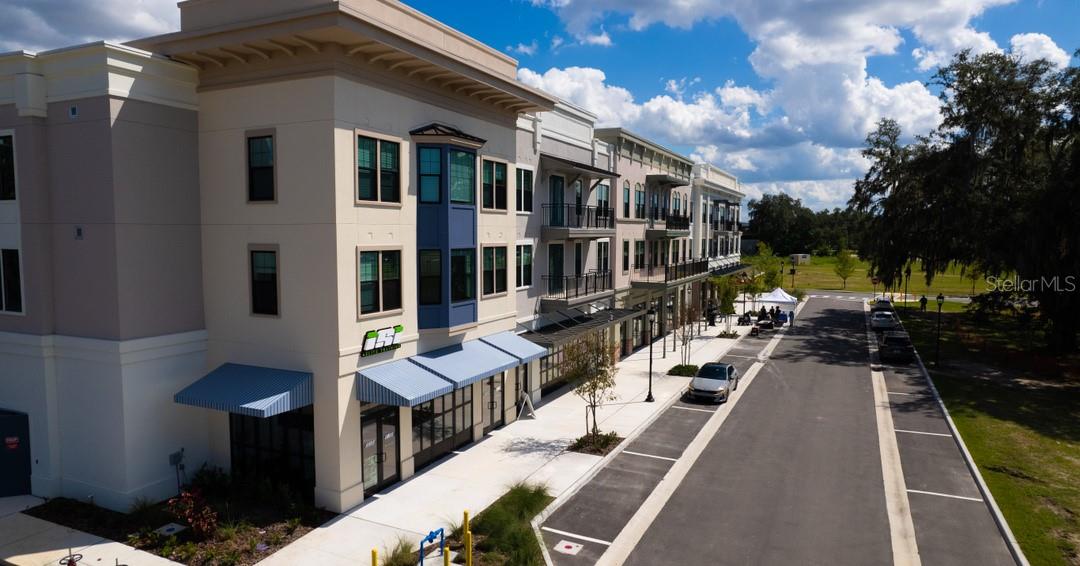 AVALON PARK WEST - Residential